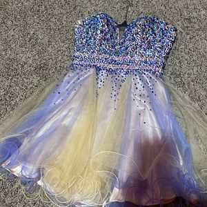 Gorgeous sparkly prom/ appearance dress